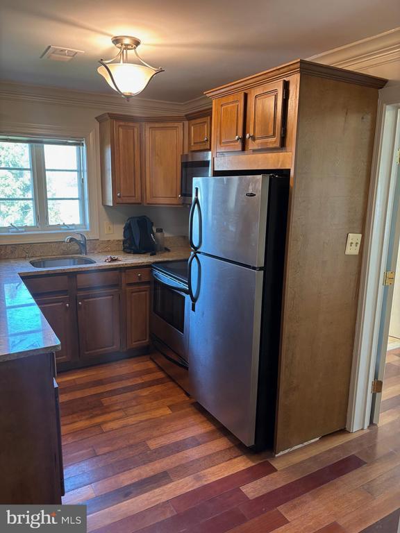 Building Photo - 1219 Oronoco St