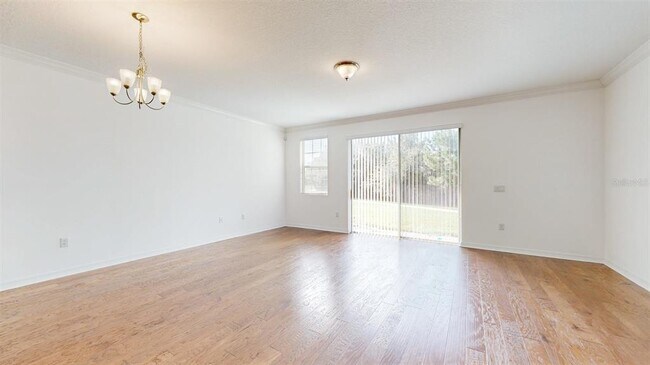 Foto del edificio - 14315 Swanley St