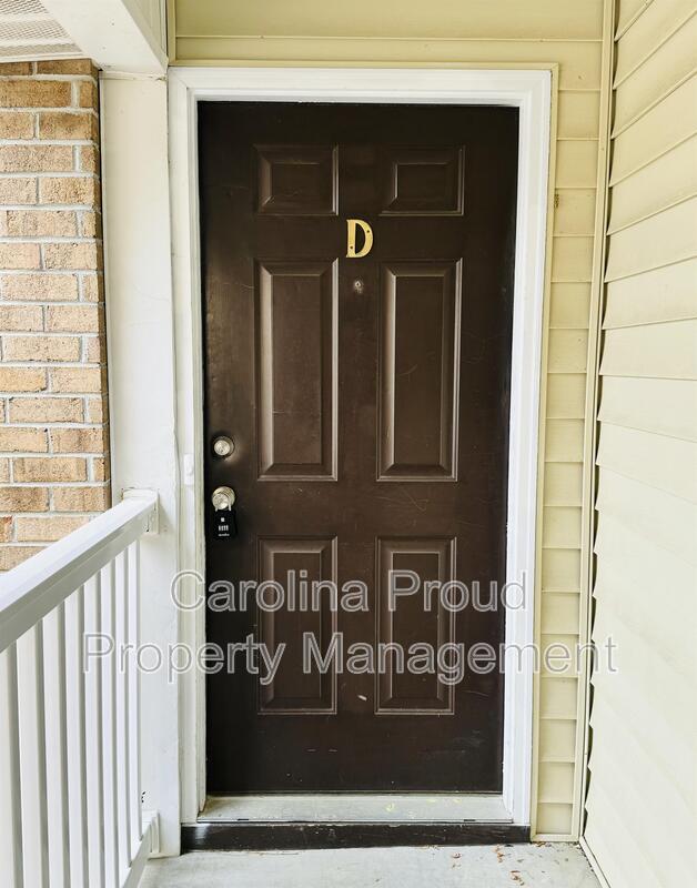 Foto del edificio - 2932 Mulberry Ln