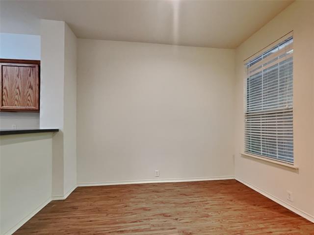 Foto del edificio - 408 Jeans Creek Dr