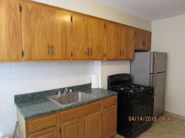Foto principal - 70-42-70-65 65th Pl