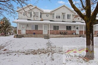 Building Photo - 460 E 475 N