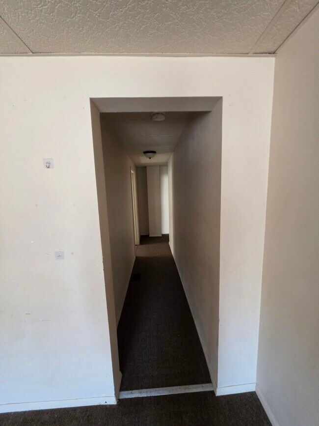 Foto del edificio - 612 E 11th St