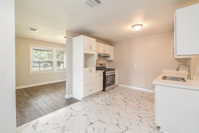 Foto del edificio - 3709 Gager St