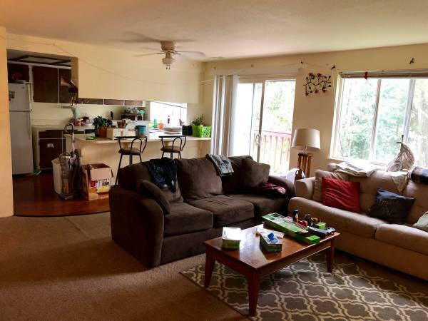 Building Photo - 2823 Michigan St