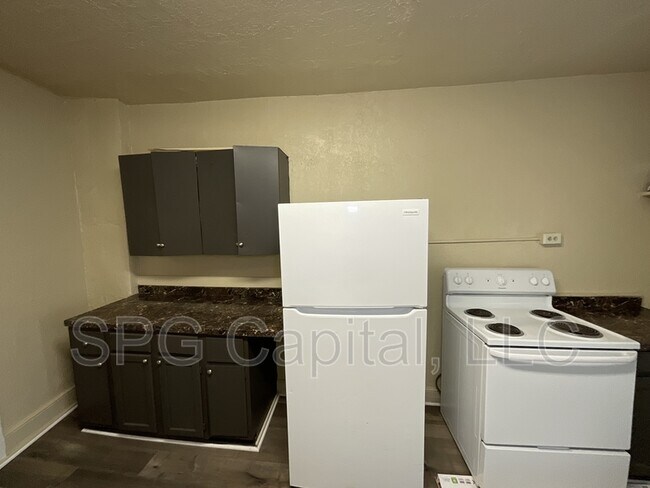 Foto del edificio - 524 S Queen St