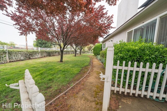 Foto del edificio - 5 br, 3 bath House - 278 Panama Ave