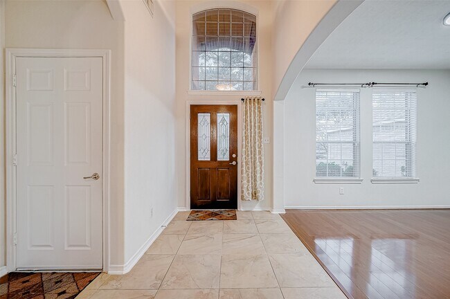 Foto del edificio - 19806 Shore Meadows Ln