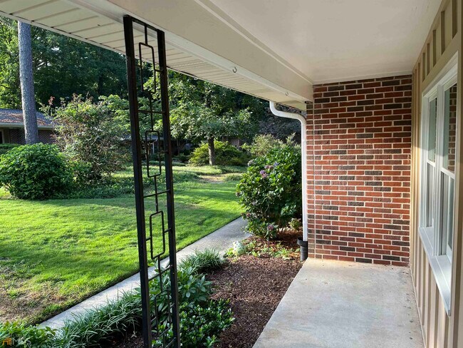 Foto del edificio - 2941 Caldwell Rd