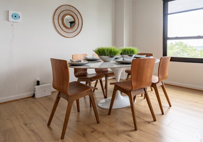 Dining Room - 251 Dekalb