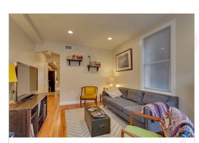 Foto del edificio - 1223 Orren St NE