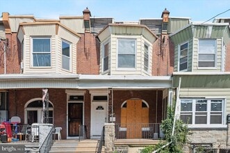 Building Photo - 5327 Greenway Ave