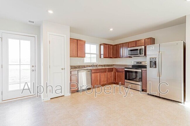 Foto del edificio - 167 Ralston Rd