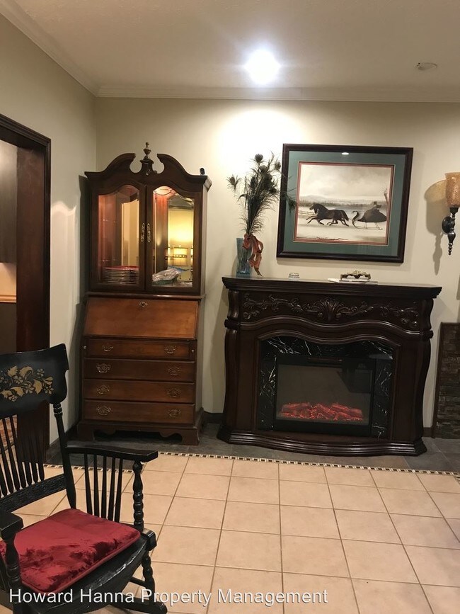 Building Photo - 2 br, 2 bath House - 6700 Claasen Avenue