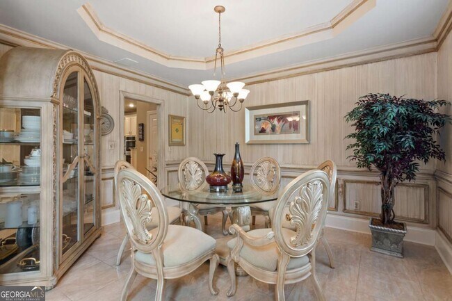 Building Photo - 5615 Habersham Valley