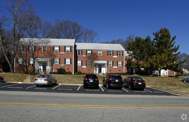Building Photo - Smallwood Apartments