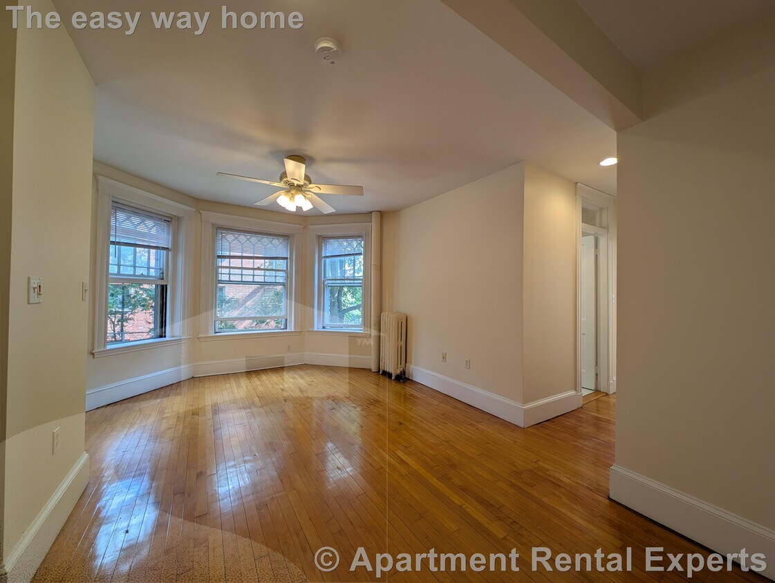 Primary Photo - 331 Harvard St