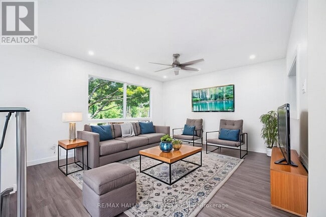 Photo du bâtiment - 15 Banner Rd