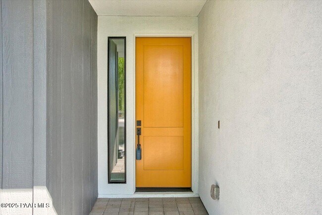 Building Photo - 5744 E Killen Loop