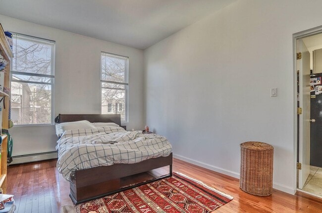 Building Photo - 169 Ogden Ave.