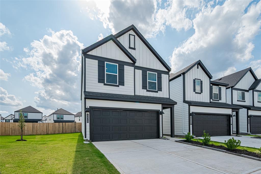 Foto principal - 12310 N Greenwood St