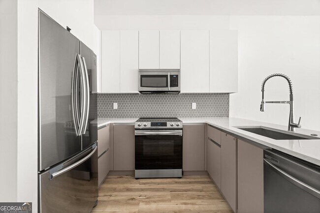 Foto del edificio - 1155 Custer Ave SE