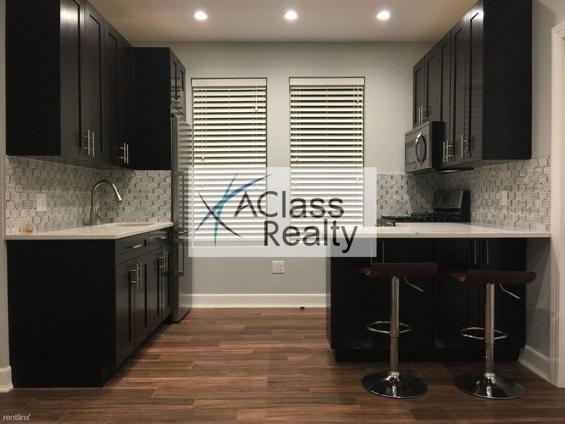 Foto principal - 3070 37th St