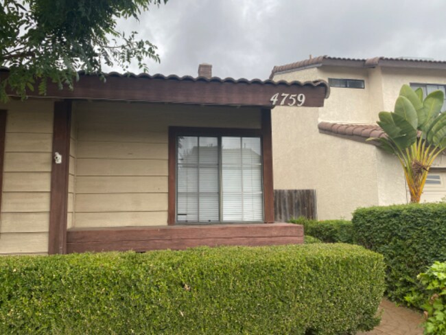 Building Photo - 4759 Mayflower Way