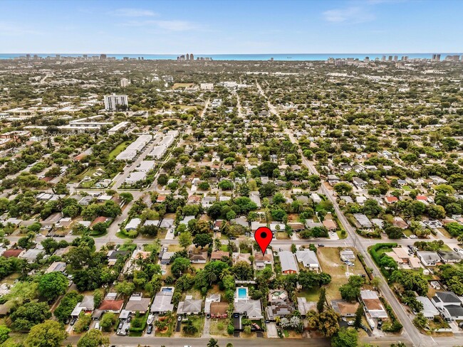 Foto del edificio - 1617 NW 7th Ave
