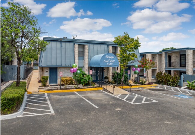 Foto del edificio - Vintage at Oak Hill