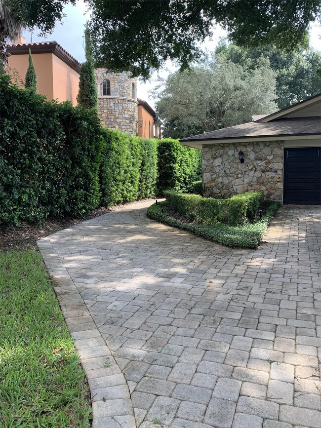 Building Photo - 6123 Tarawood Dr