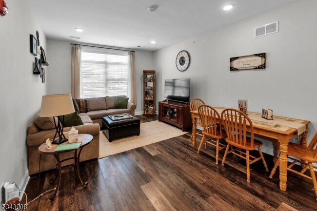 Building Photo - 310 Centennial Ave