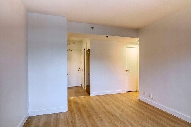 Photo du bâtiment - 3455 Rue Aylmer