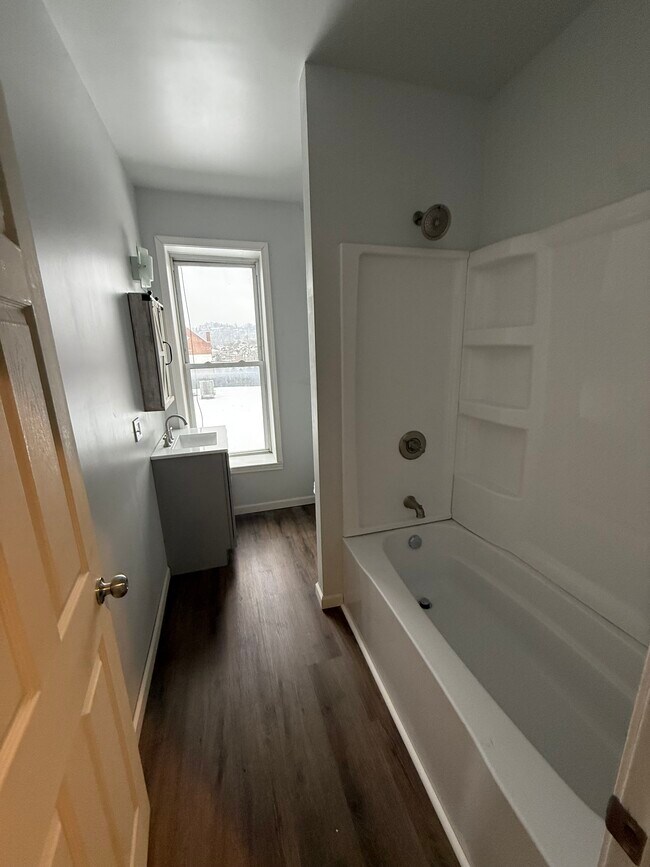 Foto del edificio - 250 High St