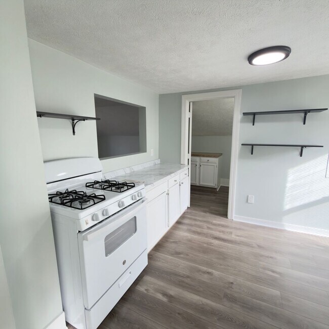 Foto del edificio - 439 More St NE