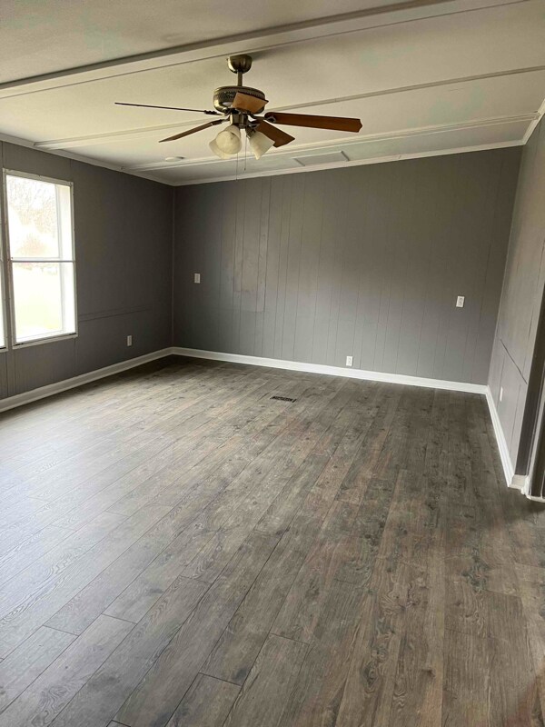 Foto del edificio - 534 County Farm Rd