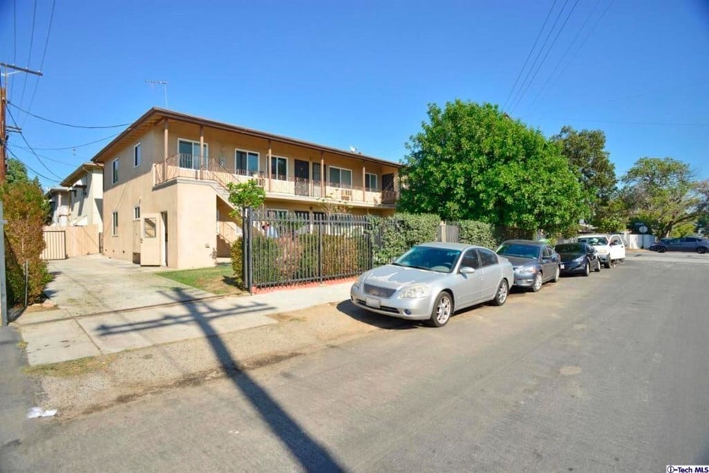 6101 Tujunga Ave Unit 3, North Hollywood, CA 91606 Apartments in