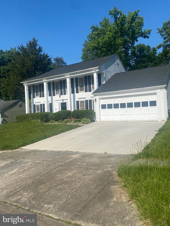 Primary Photo - 12101 Amblewood Dr