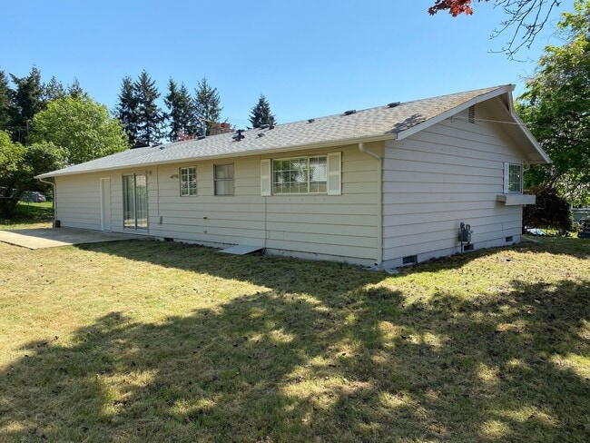 Building Photo - 10704 SE 232nd St