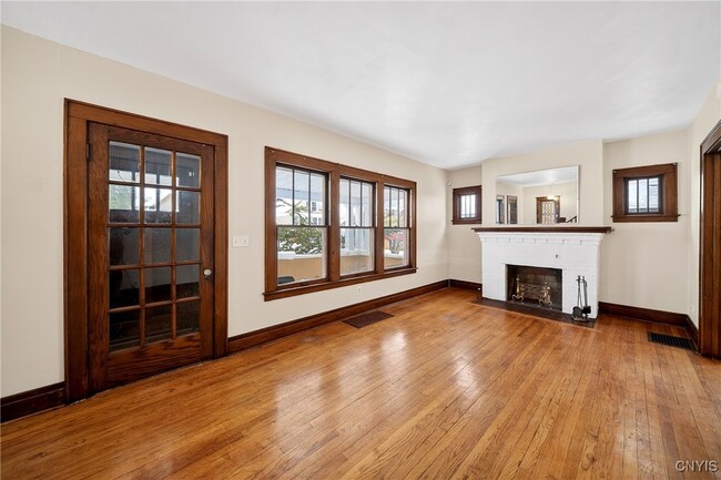 Building Photo - 1521 Grant Blvd