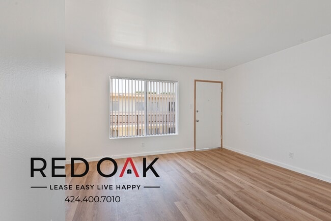 Foto del edificio - 14121 Shoemaker Ave