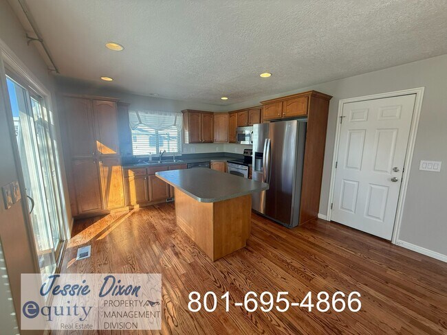 Foto del edificio - 1989 N 2700 W