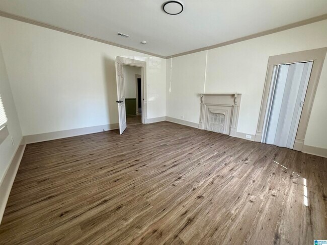 Foto del edificio - 1458 Hueytown Rd