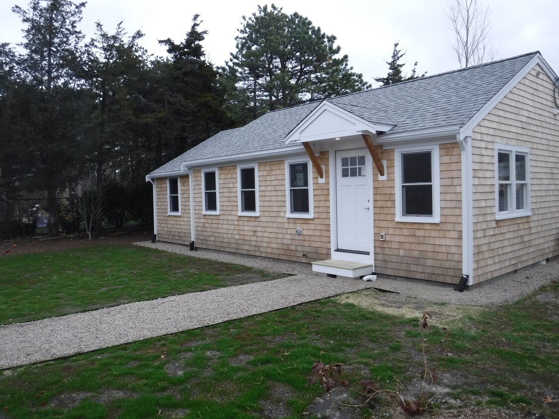 112 Telegraph Rd, Dennis, MA 02639 House Rental in Dennis, MA