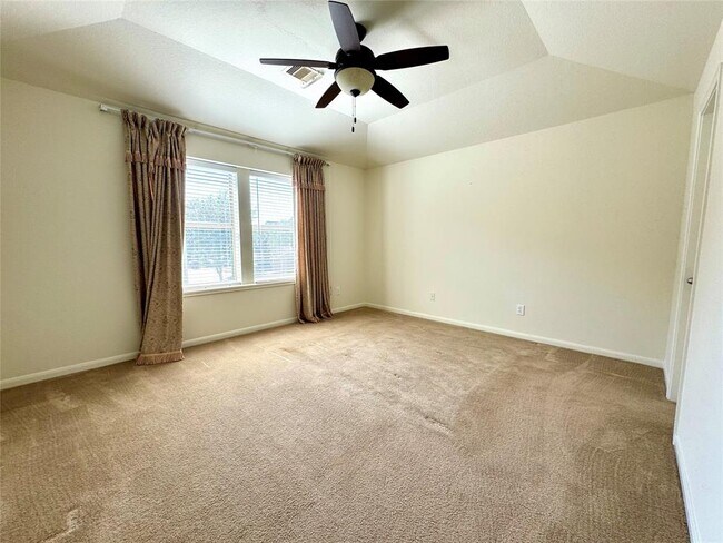 Foto del edificio - 13115 Lawsons Creek Ln