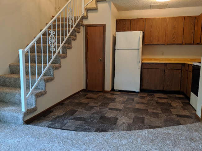 Photo - 138 N Agency St Apartment