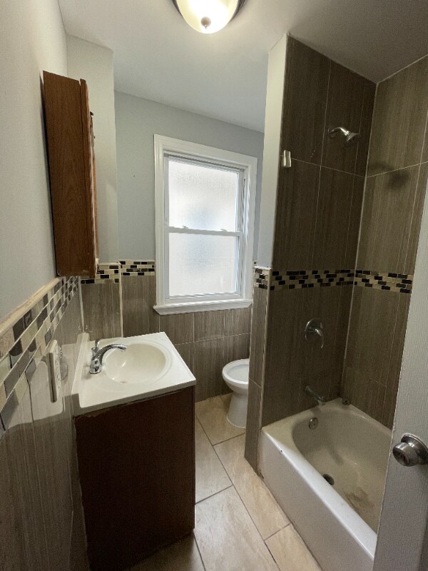 Building Photo - 110 N 17th St