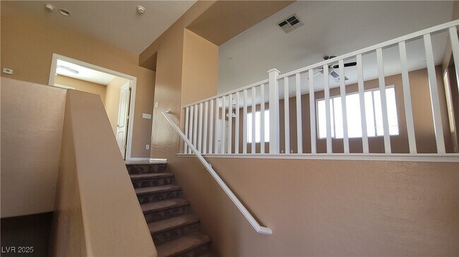 Building Photo - 116 Palatial Pines Ave