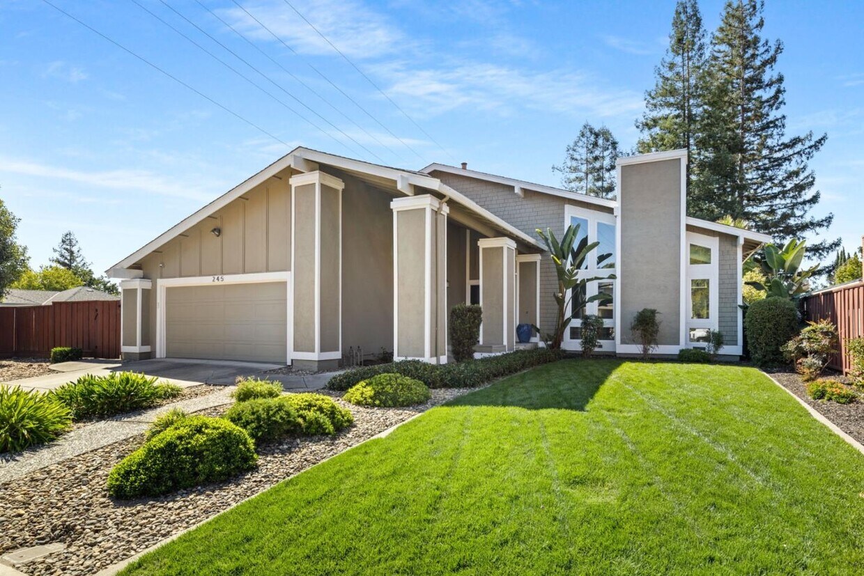 Primary Photo - 245 Firestone Dr