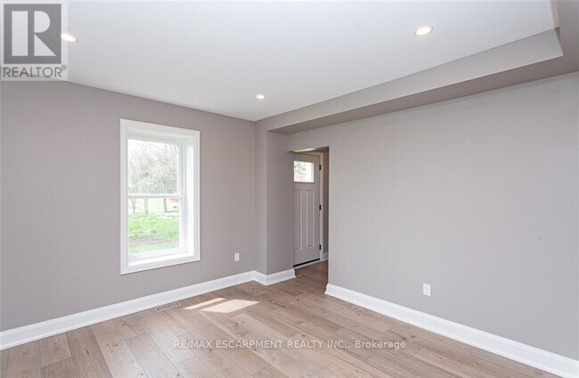 Building Photo - 1697 Concession 10 Conc